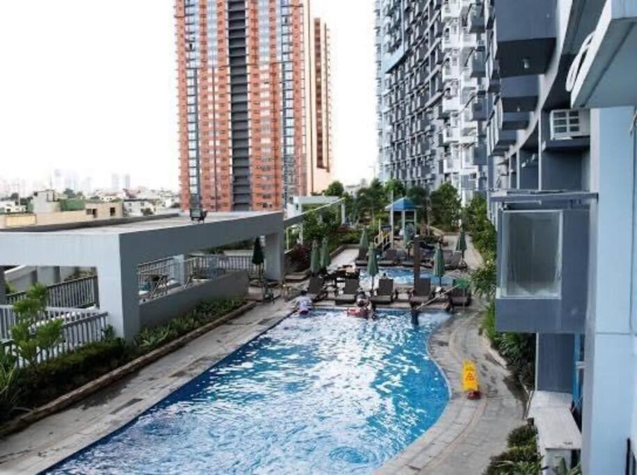Cubao Manhattanheights U31N Tb, Studio Unit マニラ市 エクステリア 写真