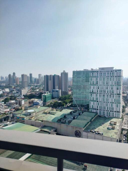 Cubao Manhattanheights U31N Tb, Studio Unit マニラ市 エクステリア 写真